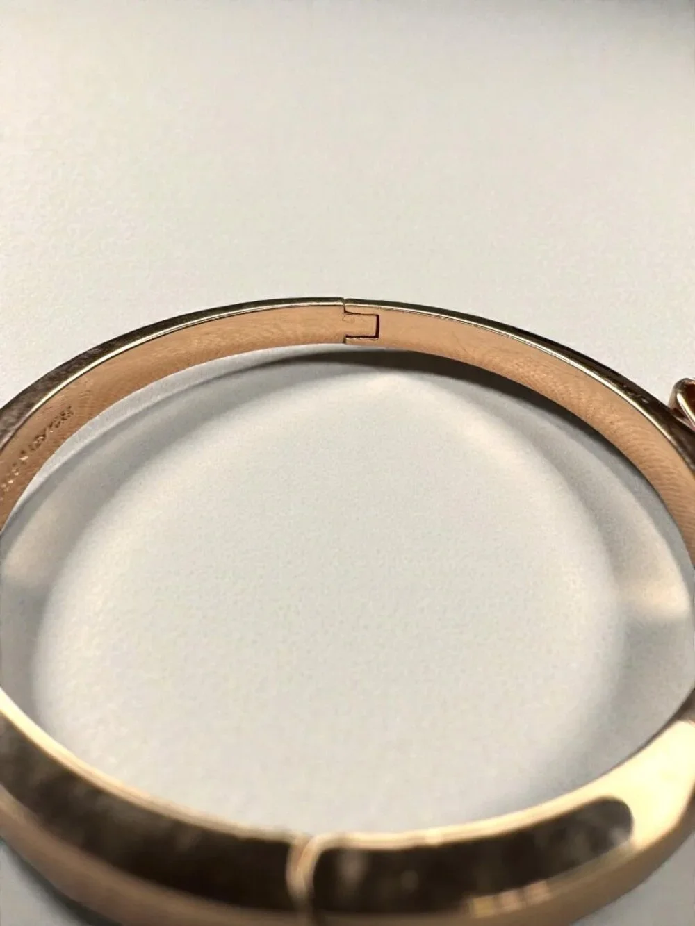 Kate Spade New York Crystal Ready Set Bow Rose Gold Tone Bangle Bracelet - Picture 3 of 13